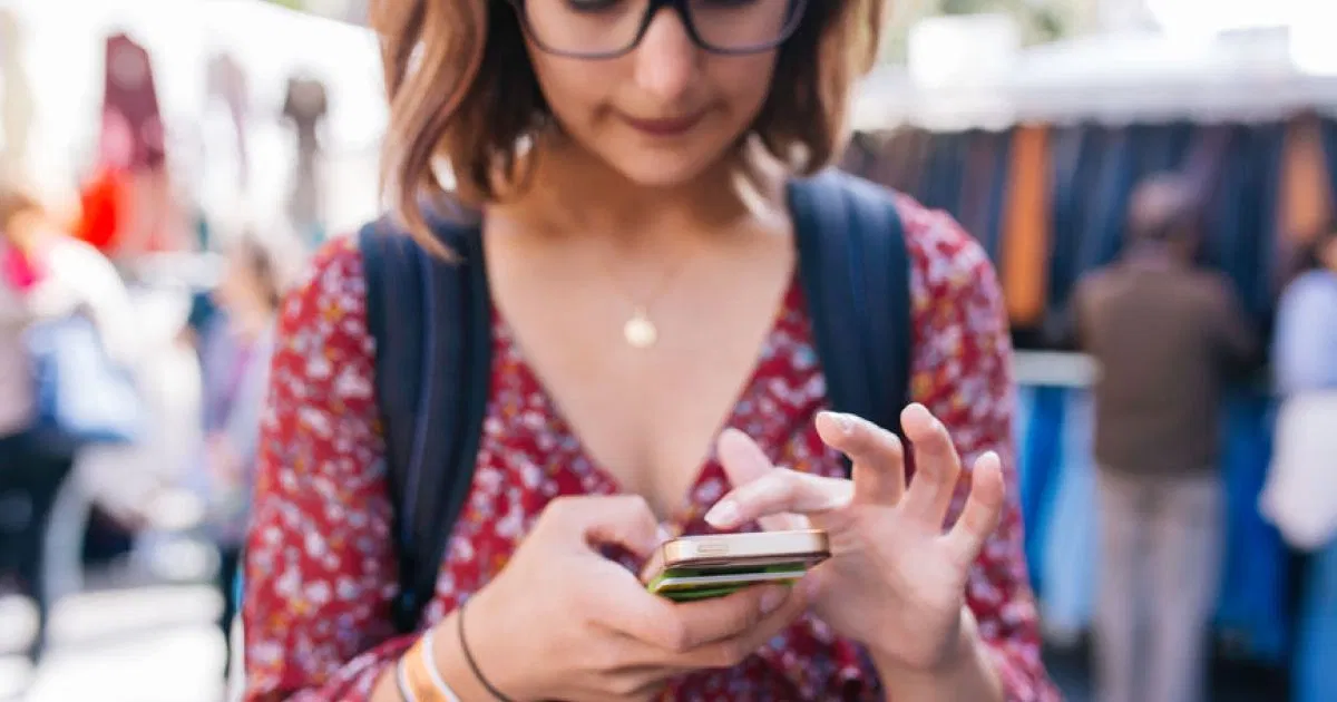 What You Need To Know About Student Credit Cards